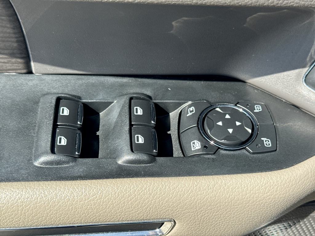 Thumbnail: 2019 Ford Expedition - 24