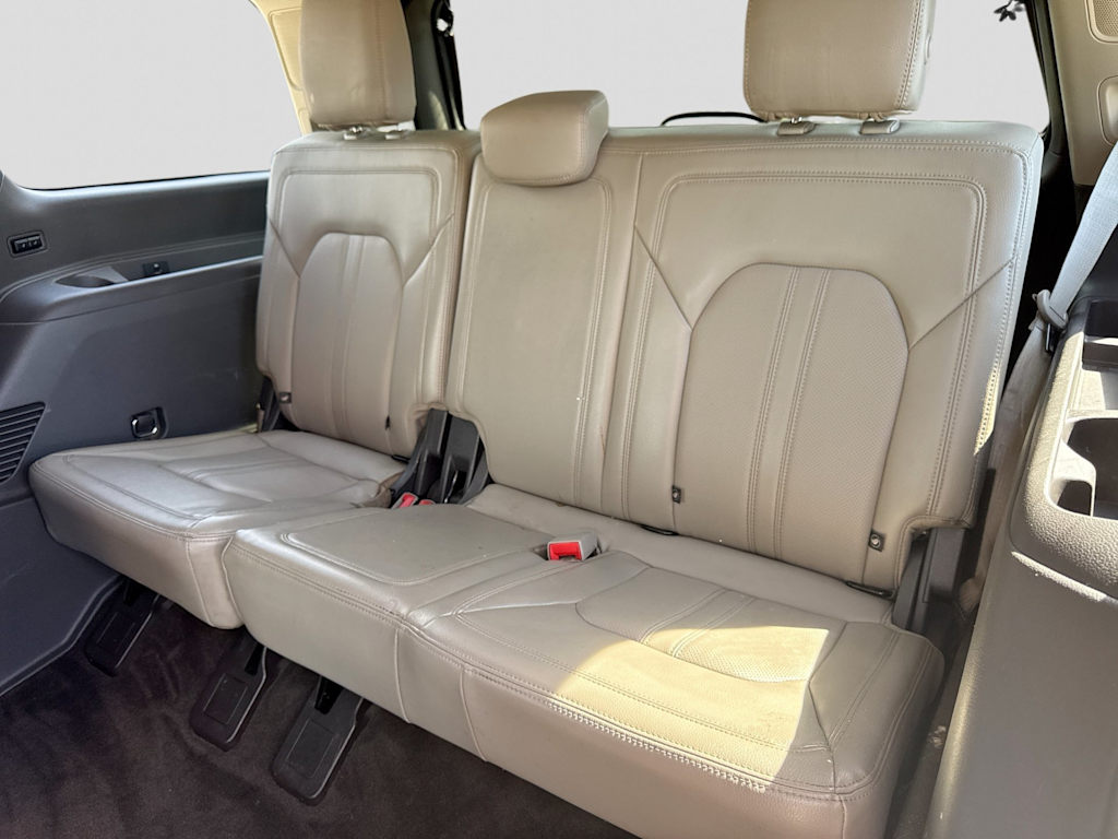 Thumbnail: 2019 Ford Expedition - 26