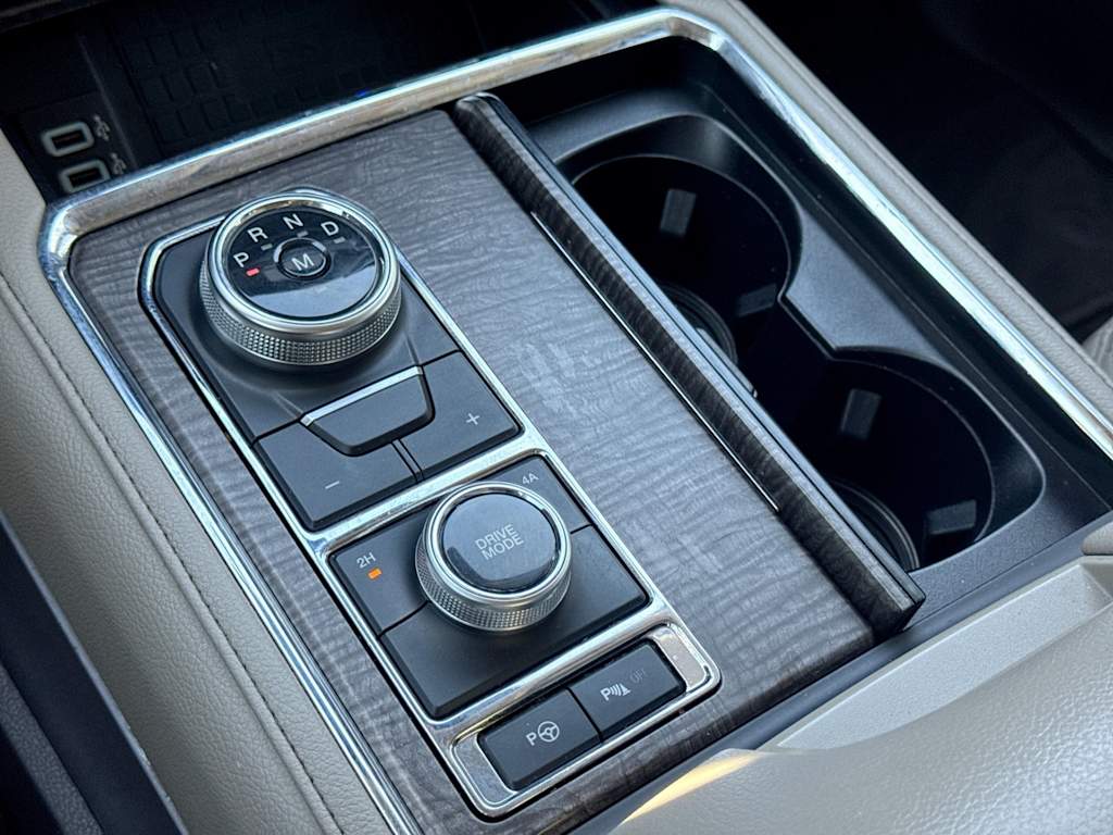 Thumbnail: 2019 Ford Expedition - 36