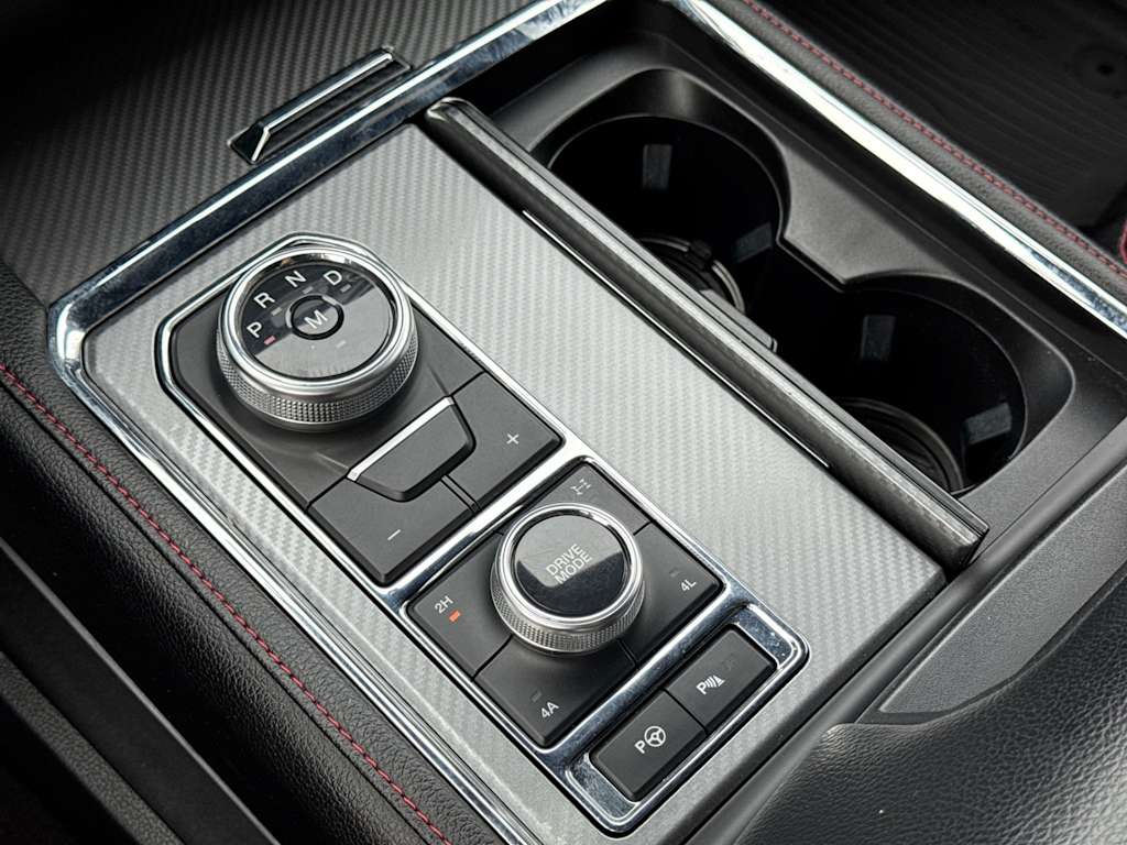 Thumbnail: 2020 Ford Expedition - 38