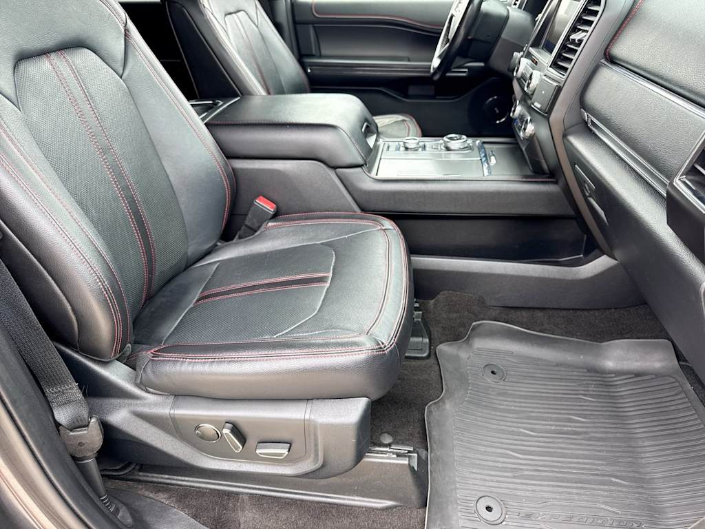 Thumbnail: 2020 Ford Expedition - 30