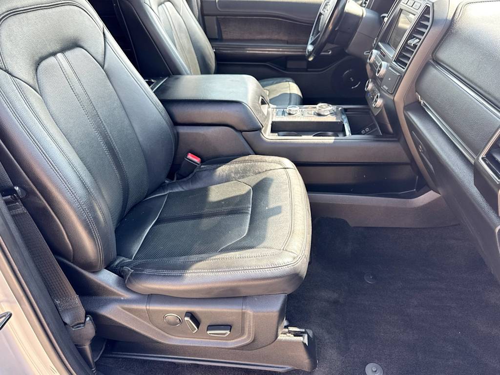 Thumbnail: 2018 Ford Expedition - 30