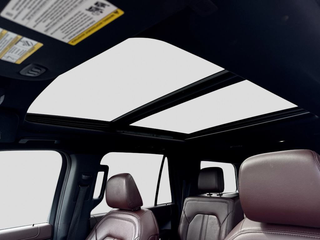 Thumbnail: 2022 Ford Expedition - 24