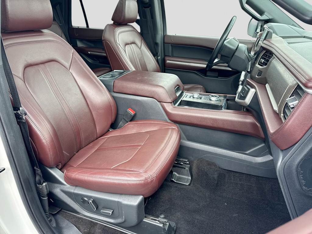 Thumbnail: 2022 Ford Expedition - 20