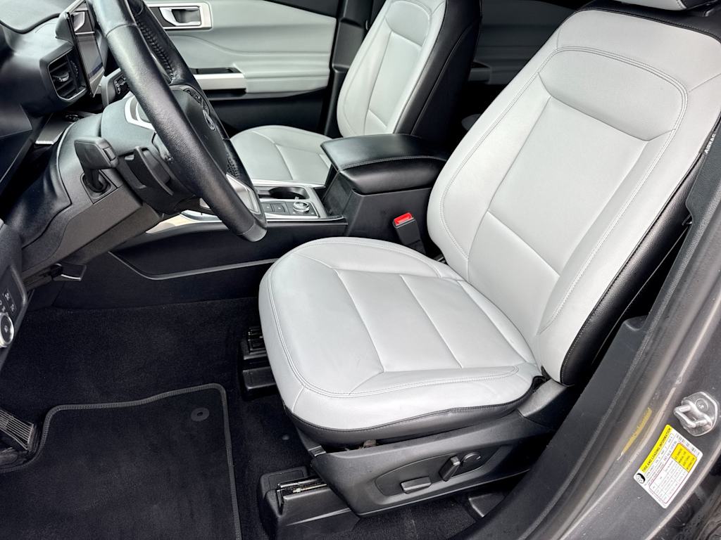 Thumbnail: 2021 Ford Explorer - 10