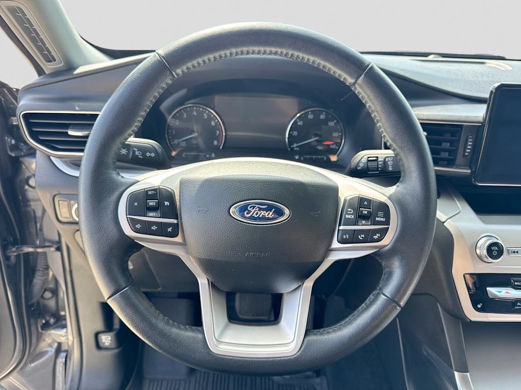 Thumbnail: 2022 Ford Explorer - 13