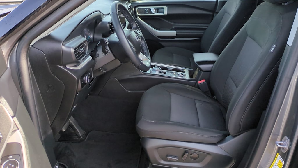 Thumbnail: 2023 Ford Explorer - 10