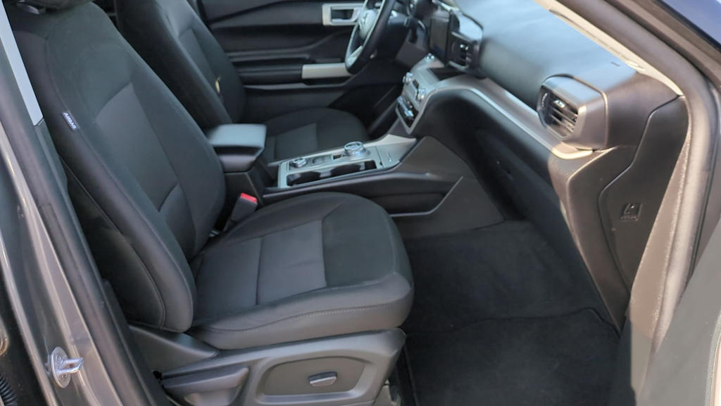 Thumbnail: 2023 Ford Explorer - 25