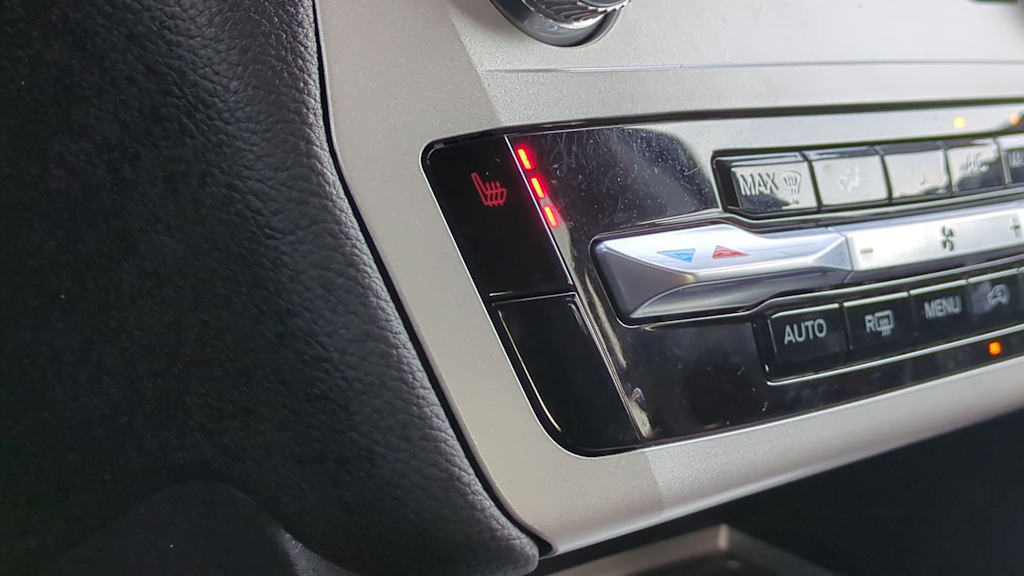 Thumbnail: 2023 Ford Explorer - 33