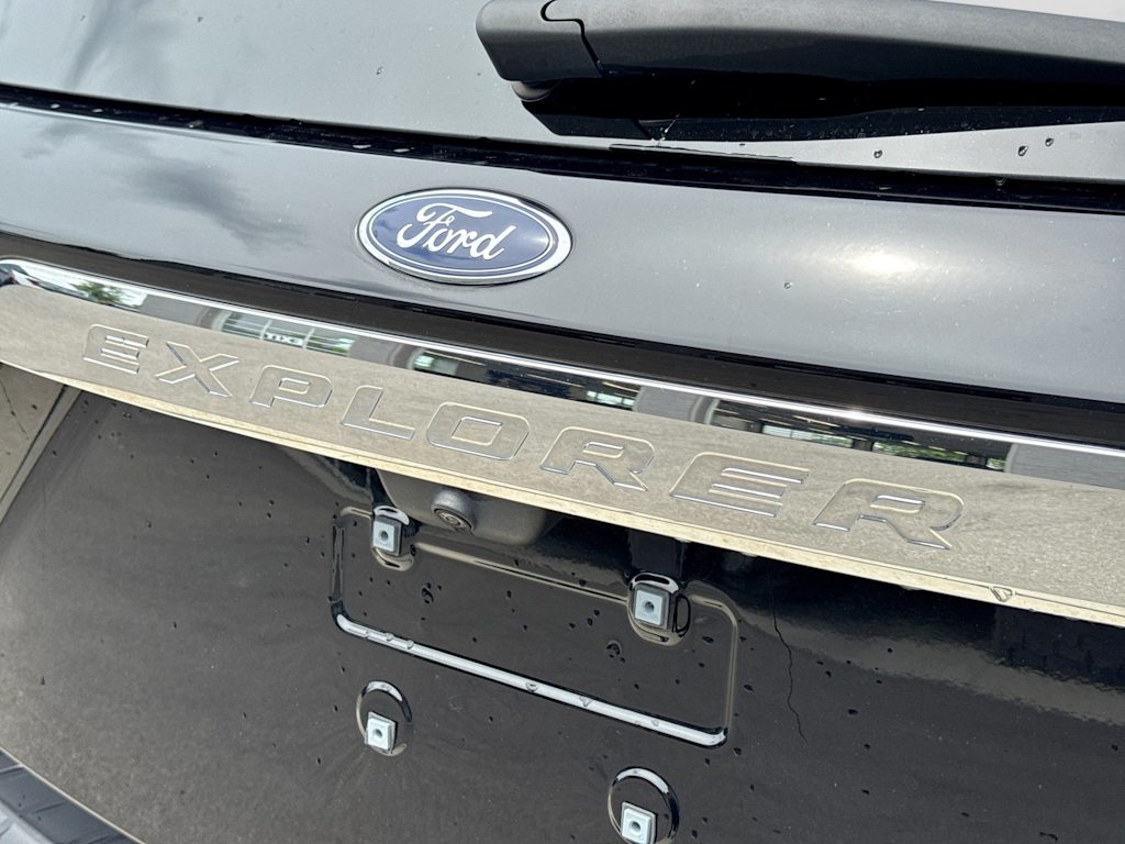 Thumbnail: 2023 Ford Explorer - 24