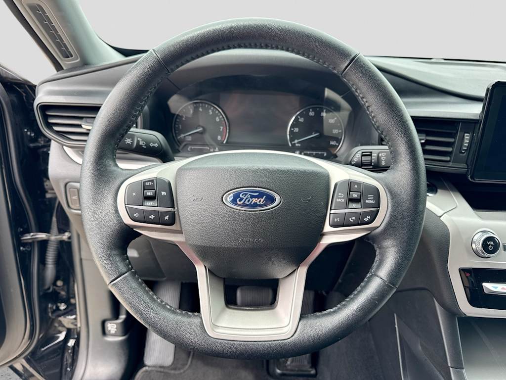 Thumbnail: 2023 Ford Explorer - 13