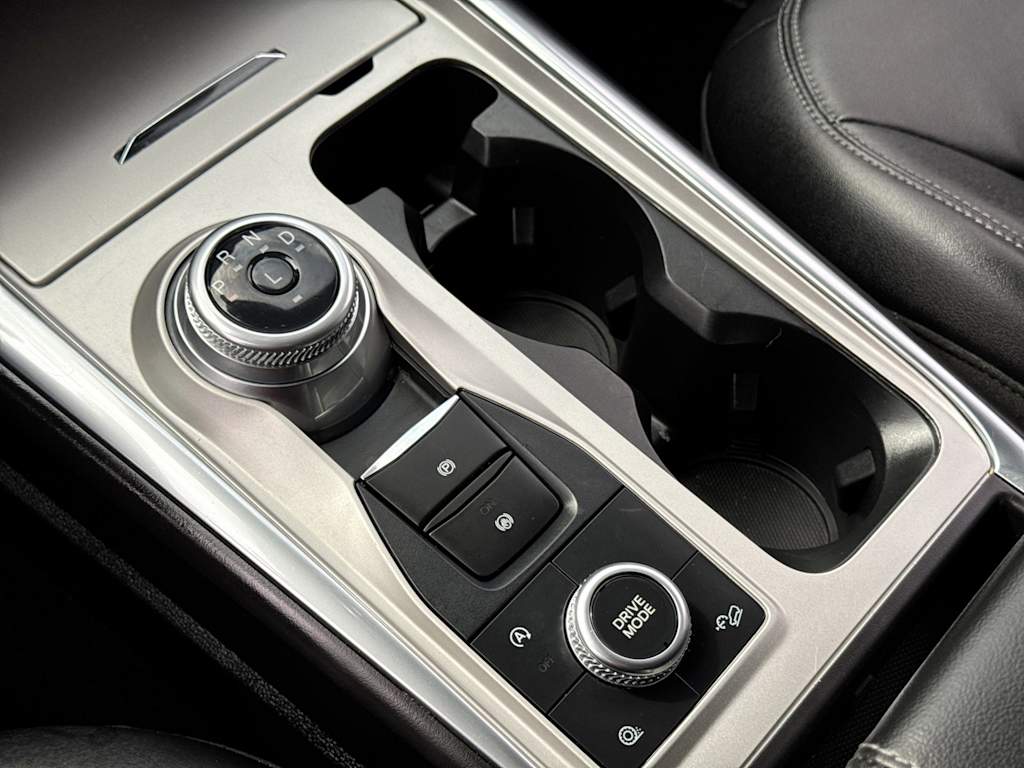 Thumbnail: 2024 Ford Explorer - 15