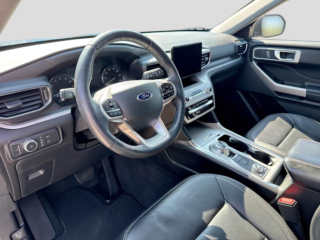 Thumbnail: 2022 Ford Explorer - 2