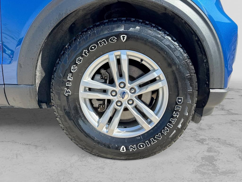 Thumbnail: 2022 Ford Explorer - 8