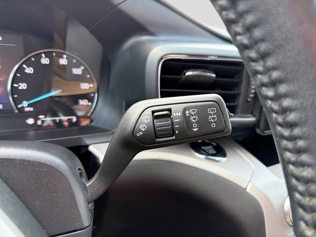 Thumbnail: 2023 Ford Explorer - 30