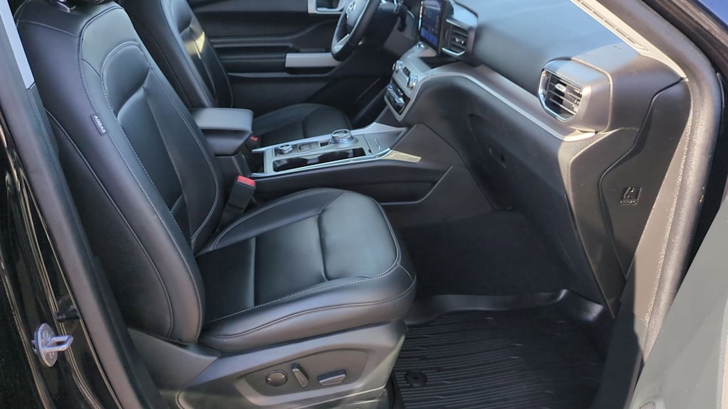 Thumbnail: 2024 Ford Explorer - 10