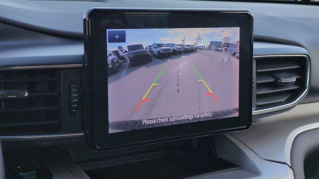 Thumbnail: 2024 Ford Explorer - 32