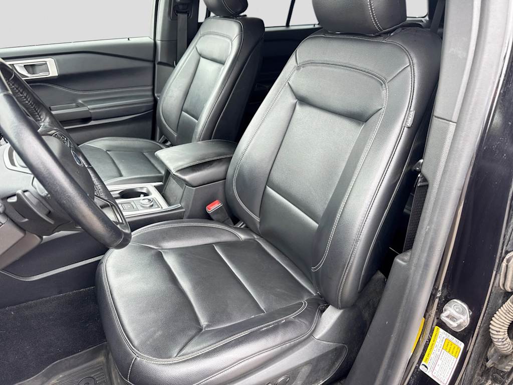 Thumbnail: 2020 Ford Explorer - 9