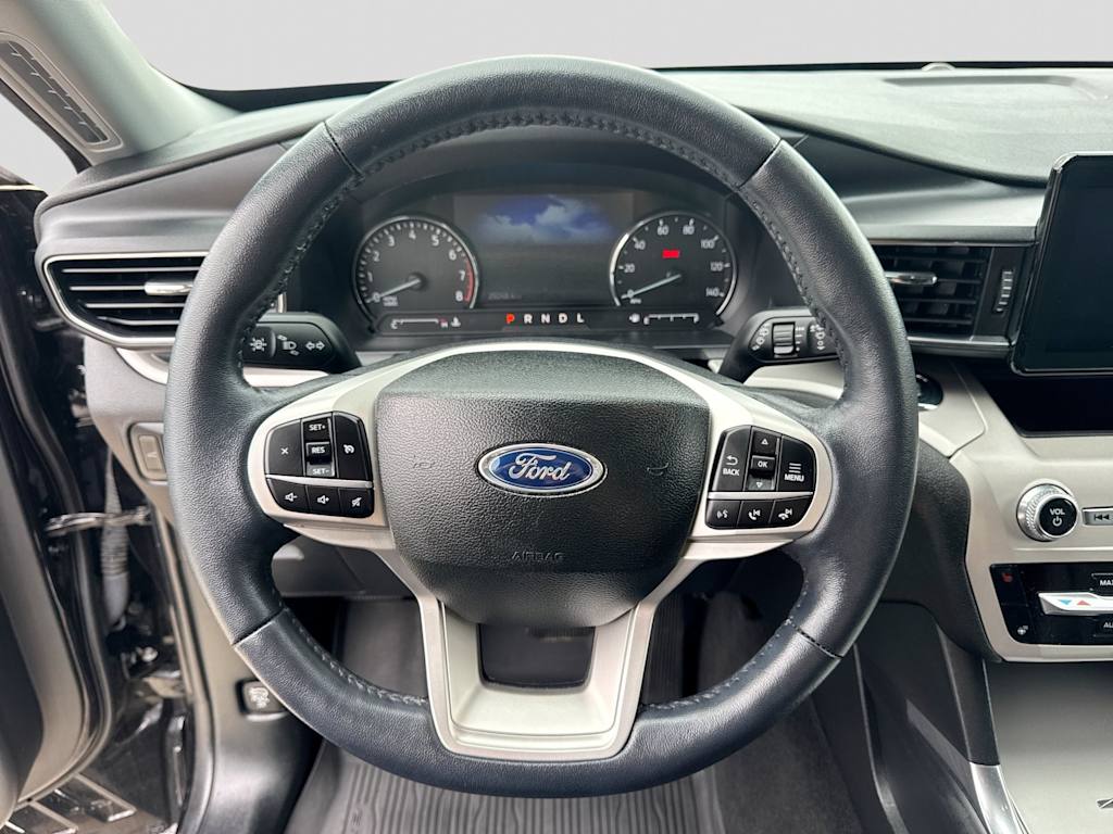 Thumbnail: 2023 Ford Explorer - 13