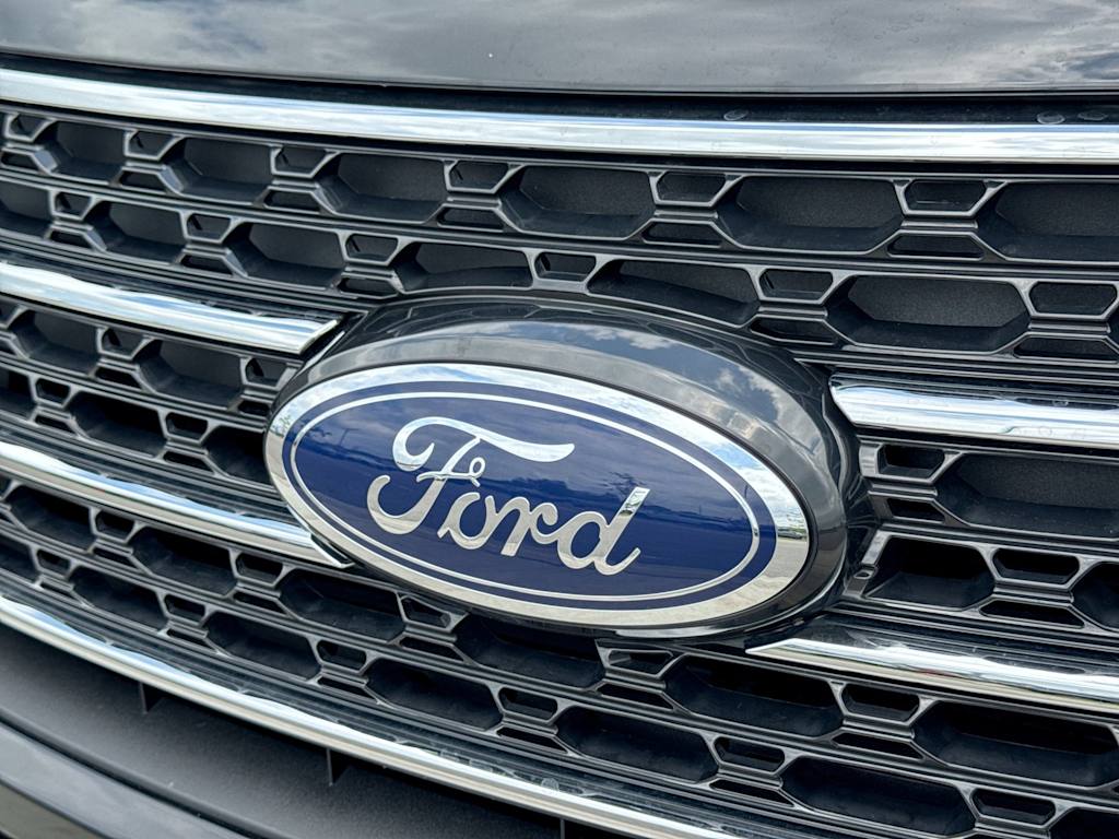 Thumbnail: 2023 Ford Explorer - 6