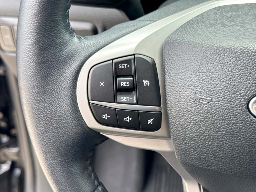 Thumbnail: 2023 Ford Explorer - 30