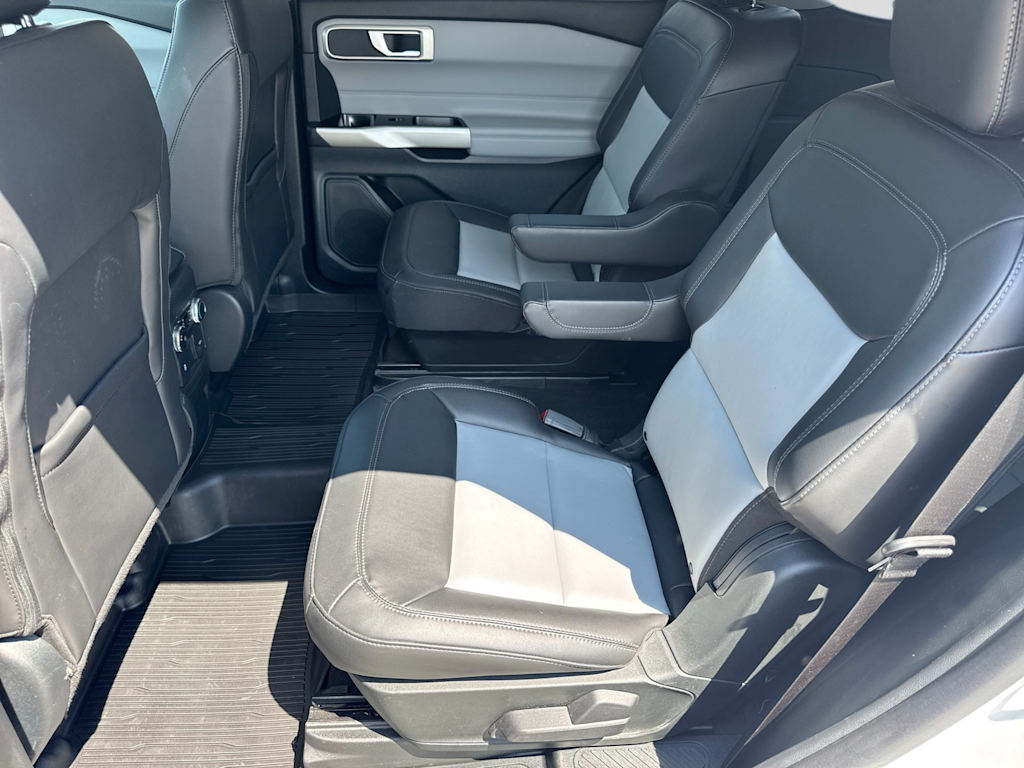 Thumbnail: 2023 Ford Explorer - 25