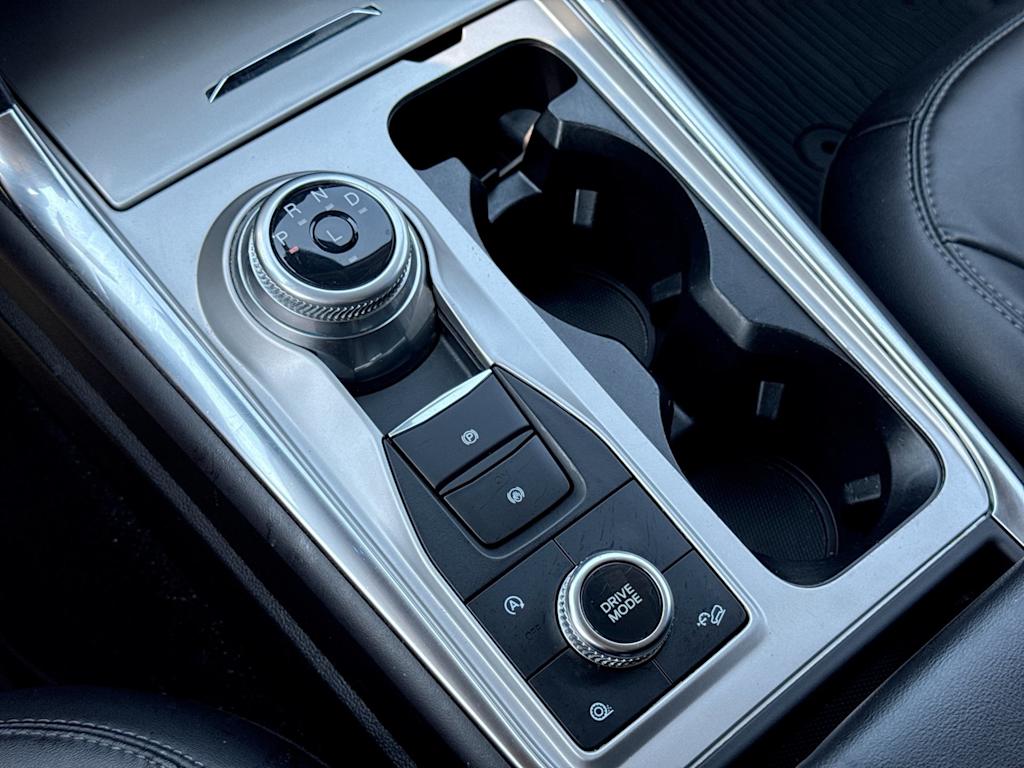 Thumbnail: 2023 Ford Explorer - 35