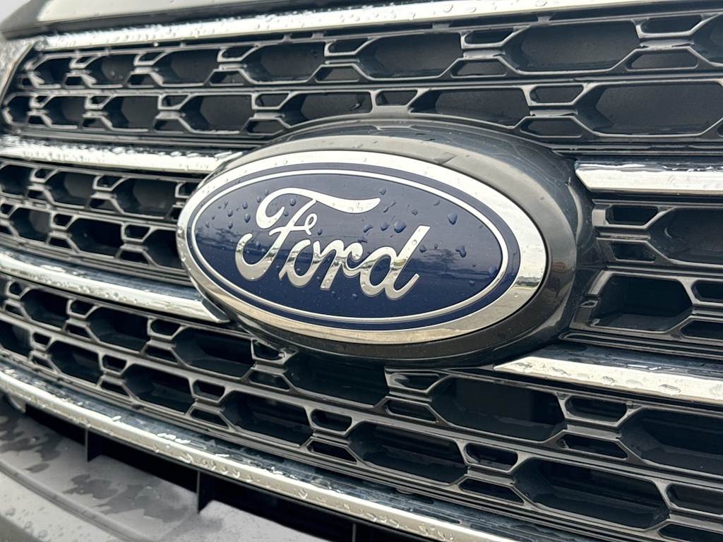 Thumbnail: 2023 Ford Explorer - 7