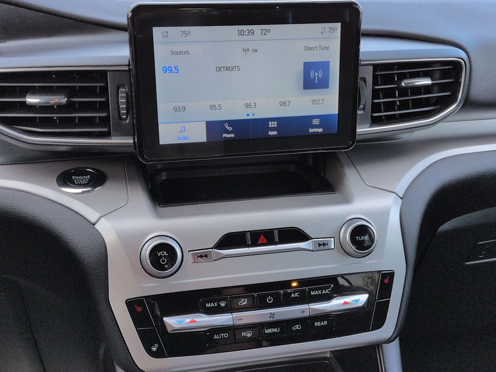 Thumbnail: 2022 Ford Explorer - 14