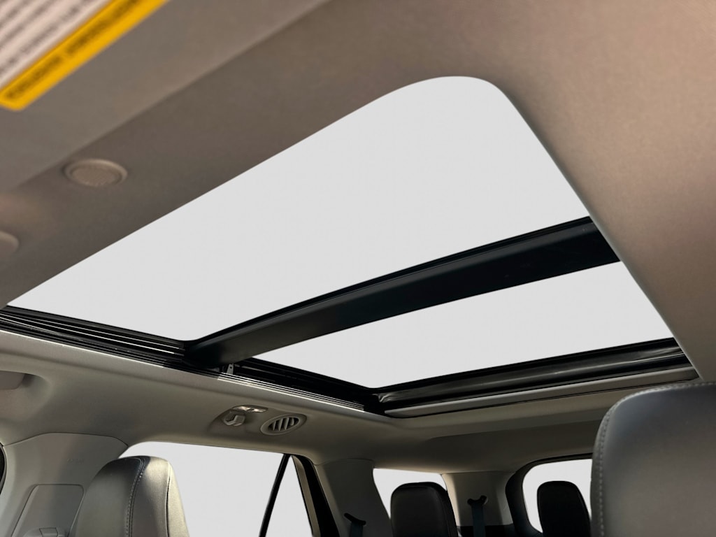 Thumbnail: 2023 Ford Explorer - 26