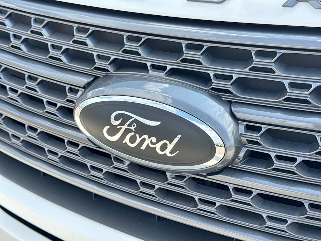 Thumbnail: 2023 Ford Explorer - 6