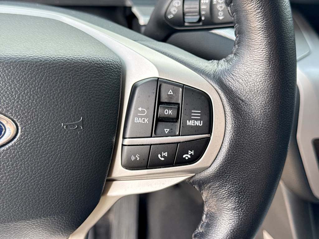 Thumbnail: 2023 Ford Explorer - 32