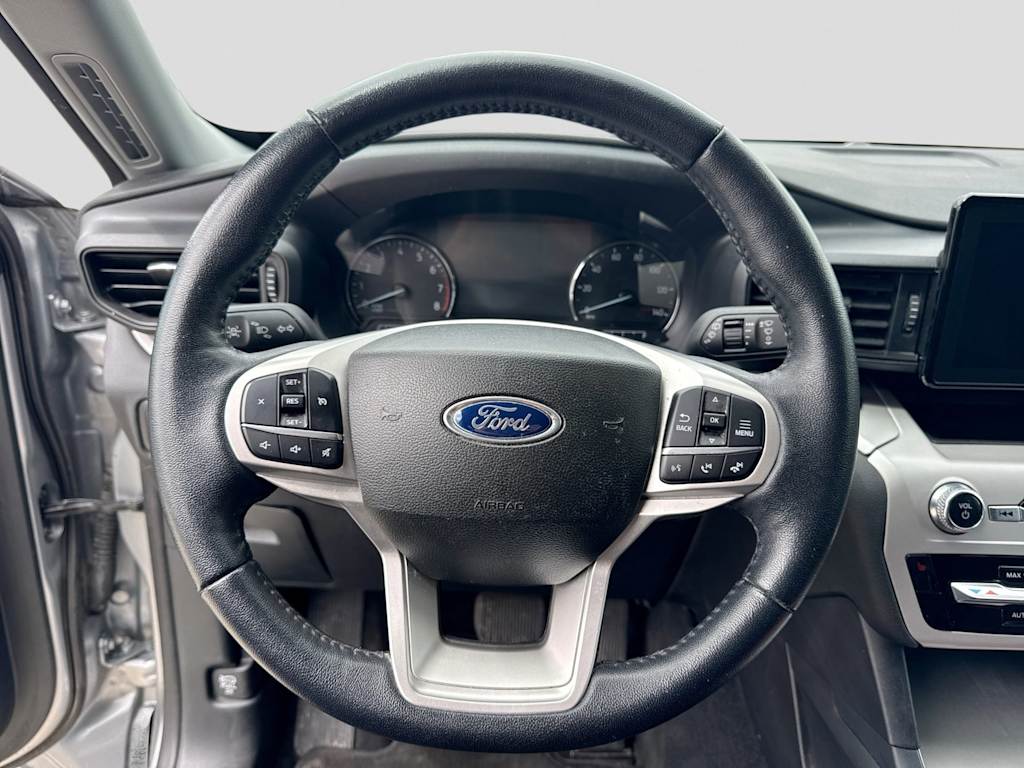 Thumbnail: 2023 Ford Explorer - 13