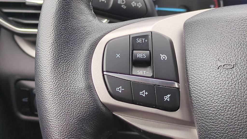 Thumbnail: 2023 Ford Explorer - 28