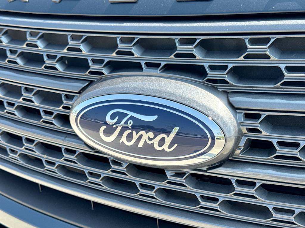 Thumbnail: 2023 Ford Explorer - 7