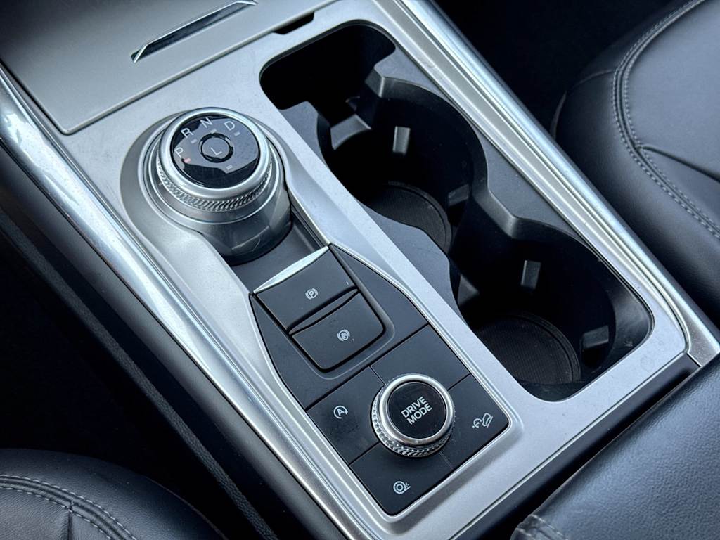 Thumbnail: 2023 Ford Explorer - 35
