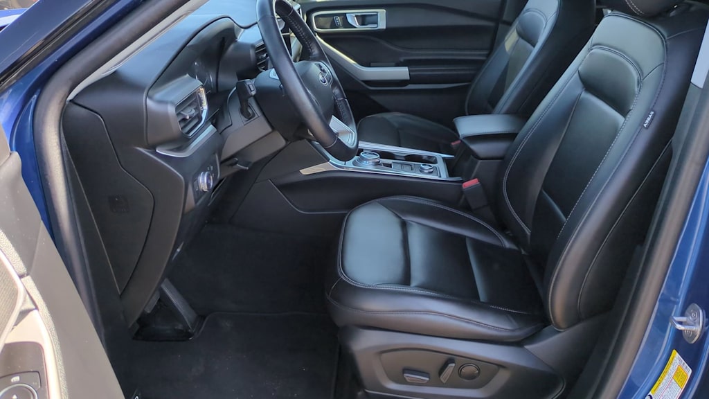 Thumbnail: 2022 Ford Explorer - 9