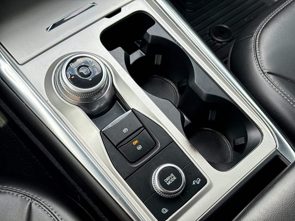 Thumbnail: 2022 Ford Explorer - 15
