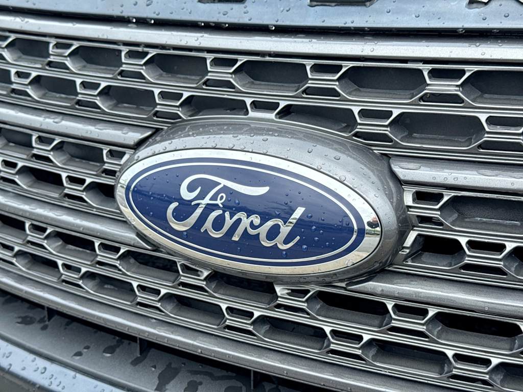 Thumbnail: 2022 Ford Explorer - 7