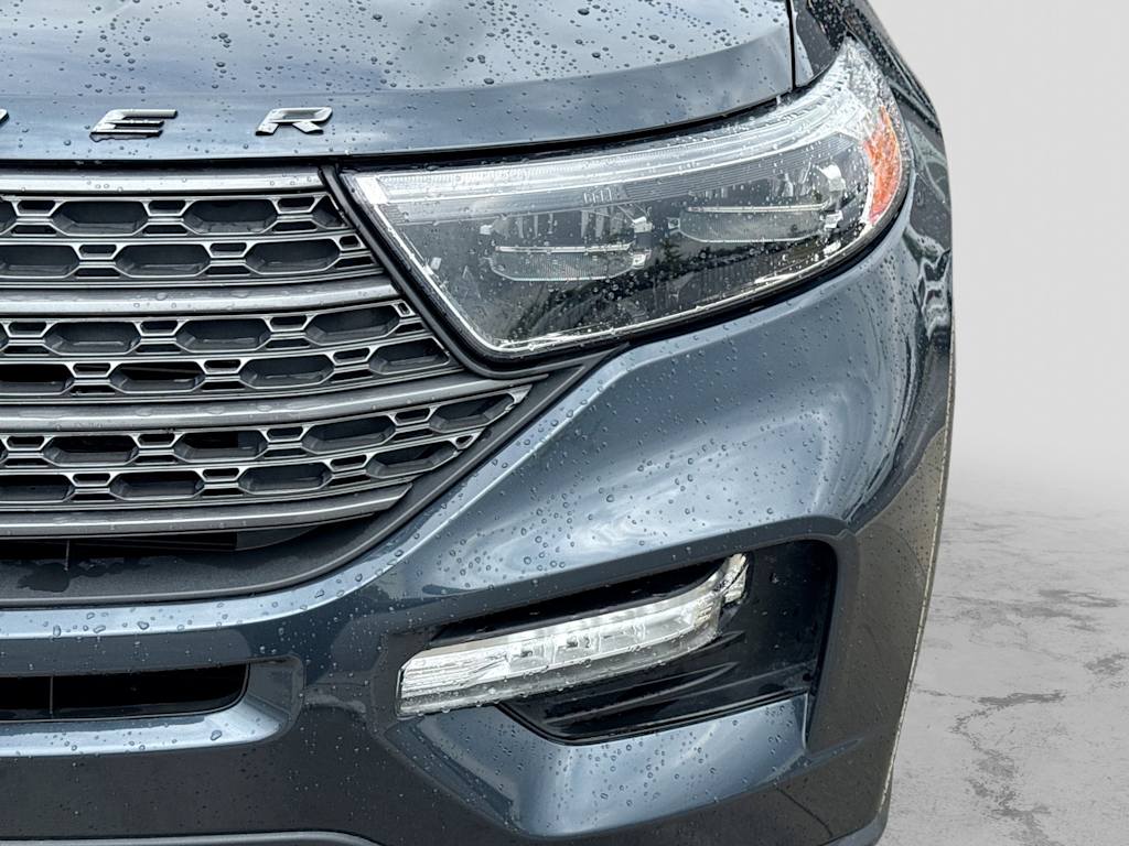 Thumbnail: 2022 Ford Explorer - 14