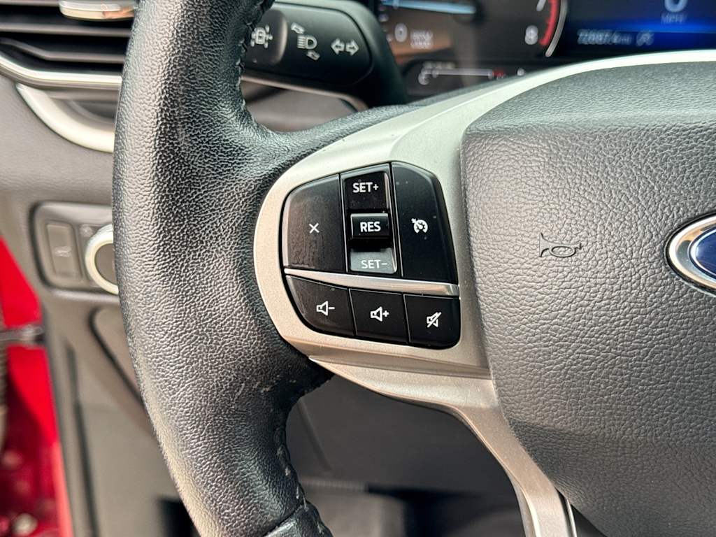 Thumbnail: 2021 Ford Explorer - 29