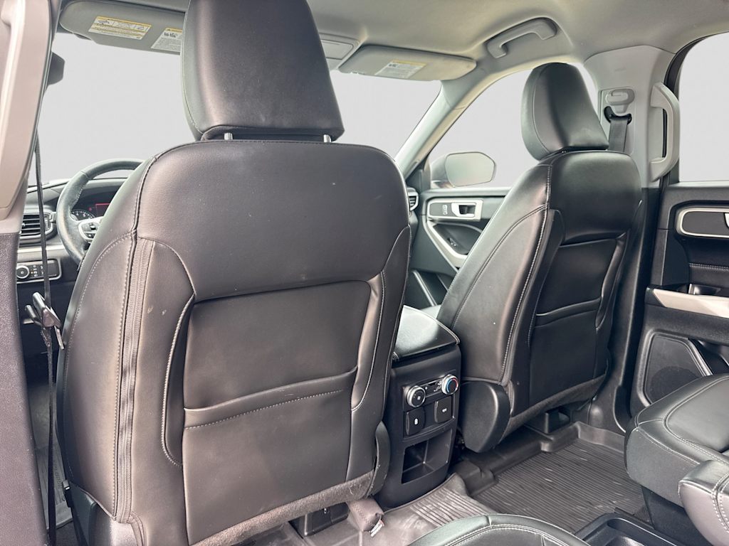 Thumbnail: 2021 Ford Explorer - 12