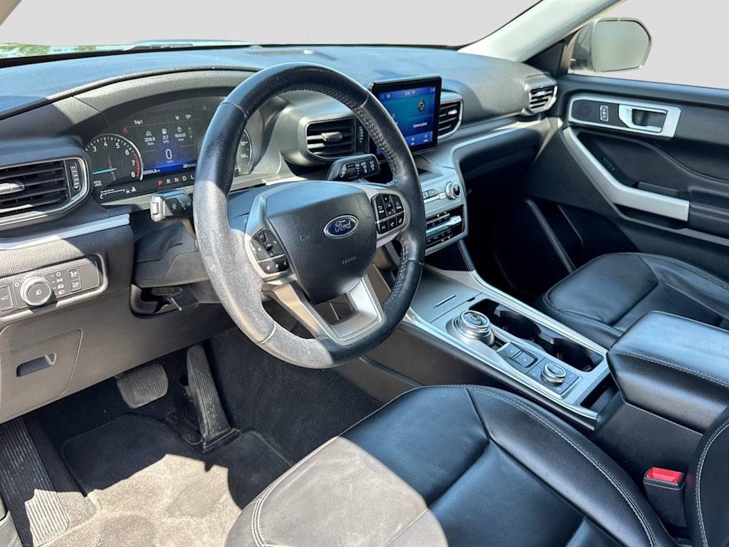 Thumbnail: 2022 Ford Explorer - 2