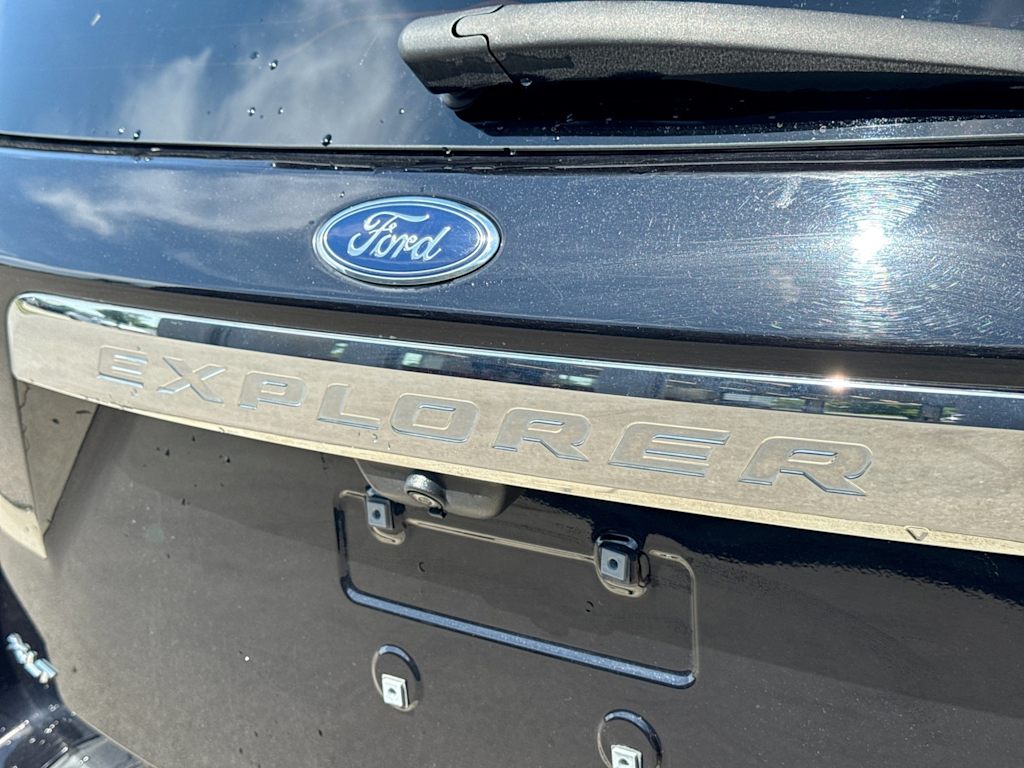Thumbnail: 2022 Ford Explorer - 24