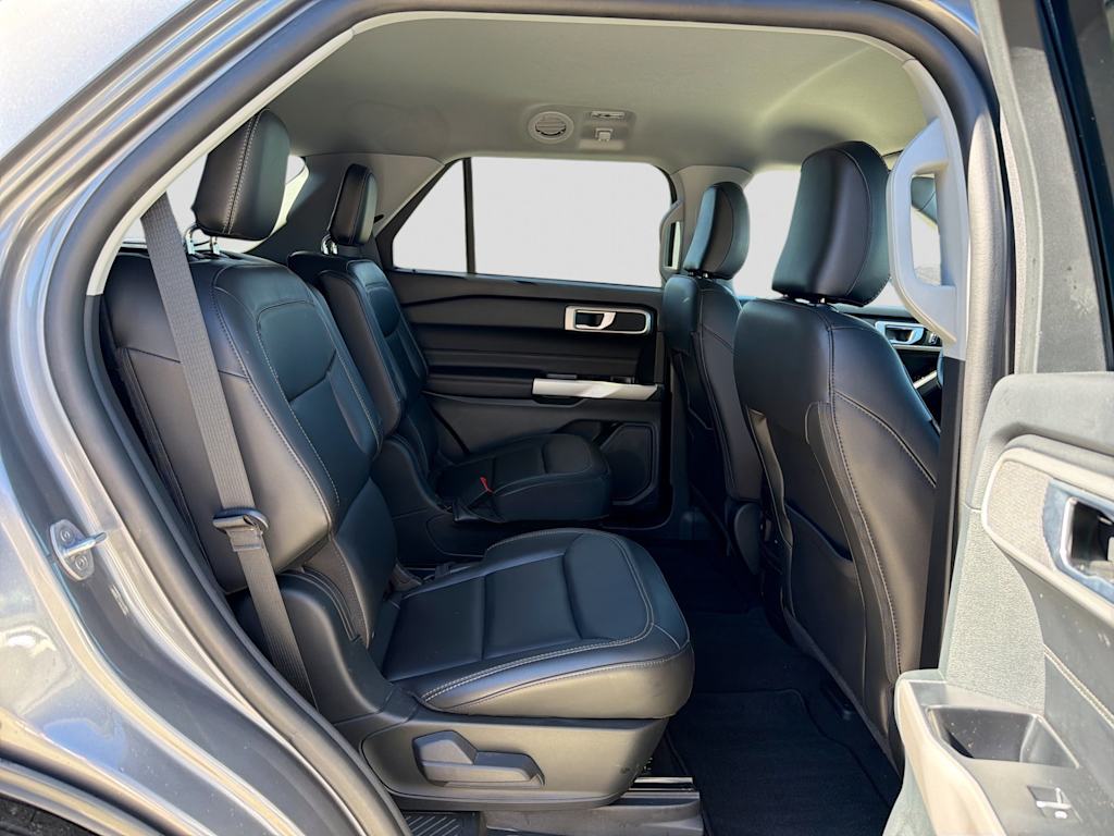 Thumbnail: 2023 Ford Explorer - 25