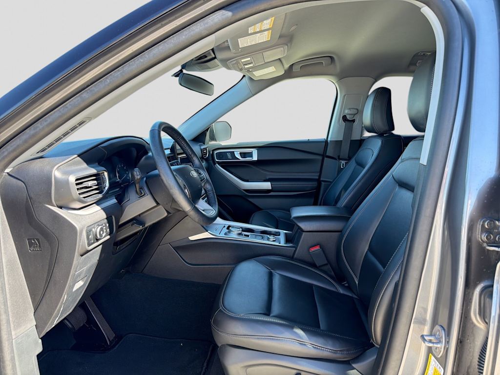 Thumbnail: 2023 Ford Explorer - 10