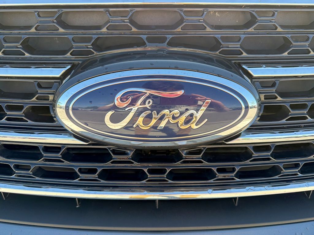 Thumbnail: 2023 Ford Explorer - 7