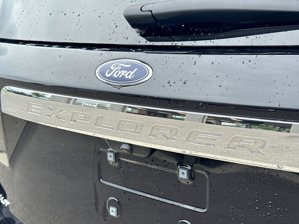 Thumbnail: 2023 Ford Explorer - 24