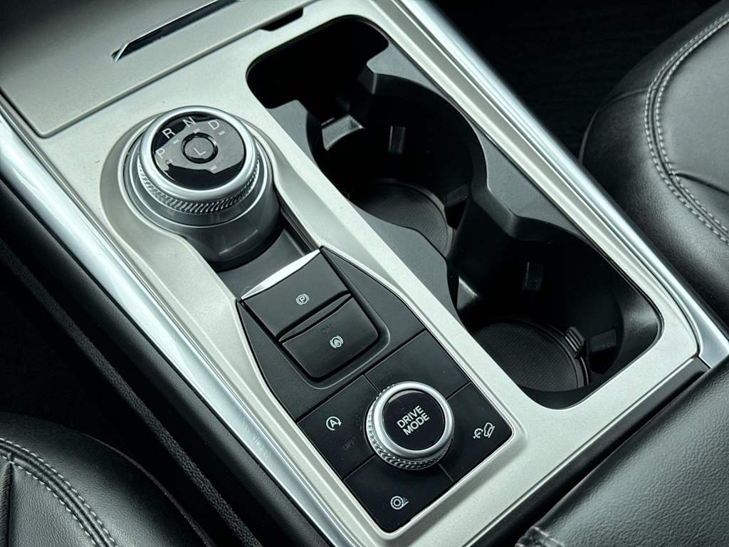 Thumbnail: 2023 Ford Explorer - 15