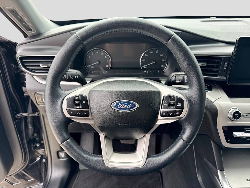Thumbnail: 2023 Ford Explorer - 13